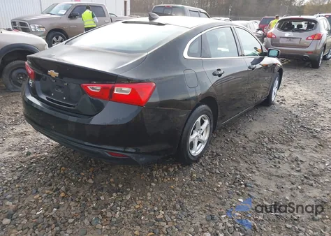 2017 Chevrolet Malibu Ls z USA, uszkodzony, nr VIN 1G1ZB5ST2HF280544